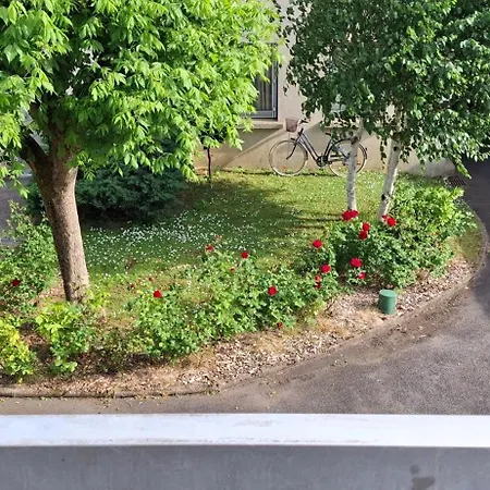 Apartment Calme Aux Prebendes